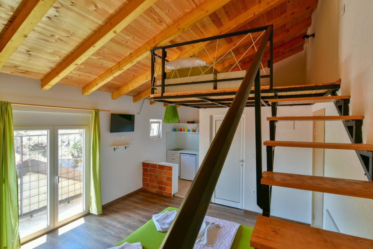 Lakeview Andela